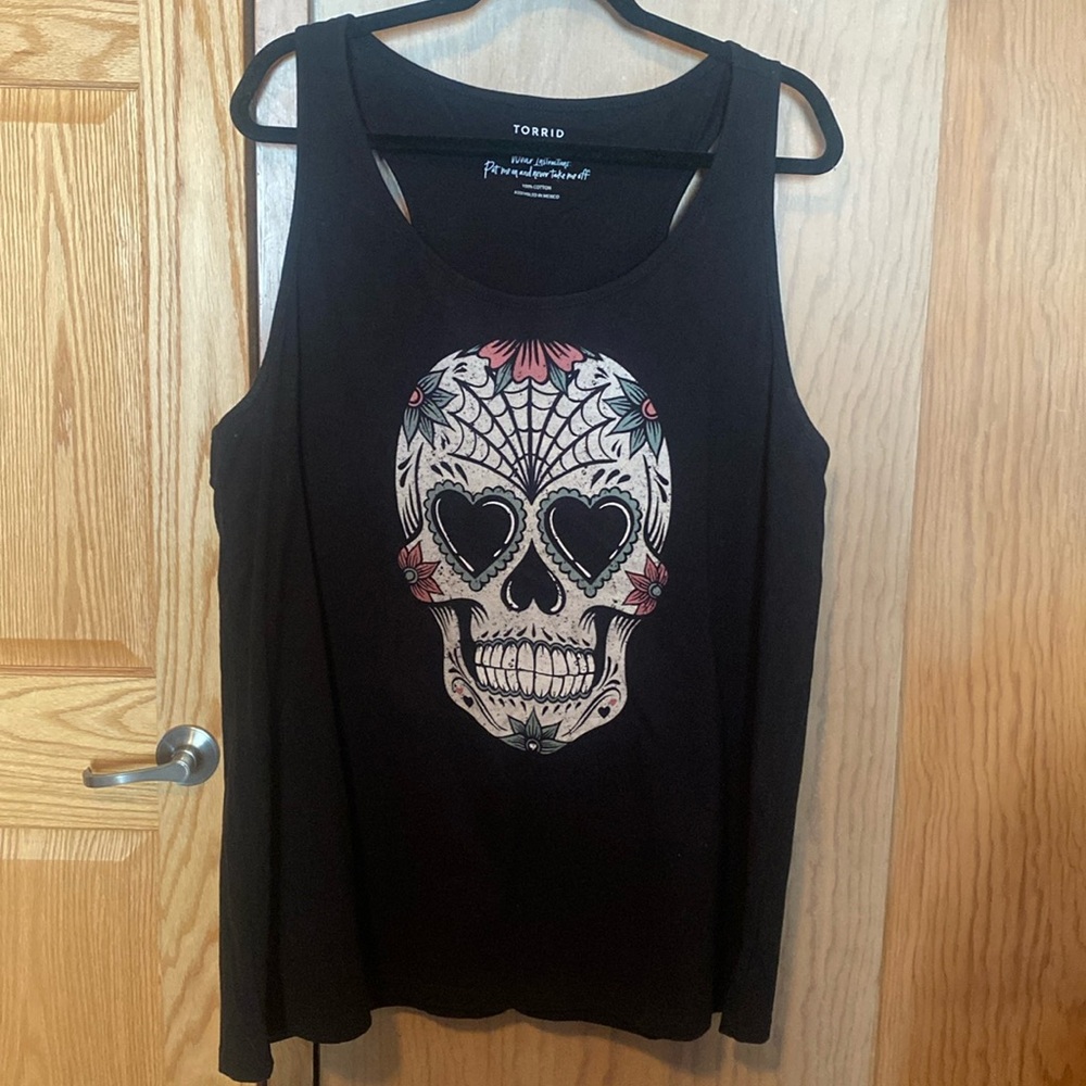 Torrid tank top, size 2